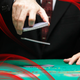 Illustration for article titled Sebab Kerap Kandas Berkelakuan Pada Gim Poker Onlineem/em